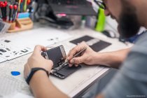 Die neuen Regeln gewährleisten den Zugang zu Informationen und Ersatzteilen für alle.