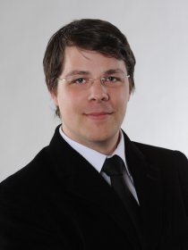 Dennis Bandura, Kindermann