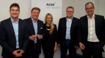 v.l.: Frank Prünte (Director Sales), Arno Alberty (Senior Vice President SMB Europe), Deborah Wohter (Kooperationsmanagement), Bernd Schwede (Manager Kooperationen) und Michael Jonas (Head of Partner Development)