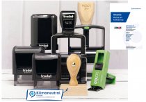 Das klimaneutrale Stempel-Sortiment im Angebot von Amos. Informationen zu den Amos Klimaschutzprojekten gibt es im Internet unter www.climatepartner.com