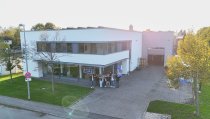 Betz Bürowelt ist seit 50 Jahren in der Region Tübingen als Fachhändler für Bürobedarf, Büroeinrichtung und Bürotechnik tätig. Seit 2022 gehört das Unternehmen zur Streit Gruppe. 