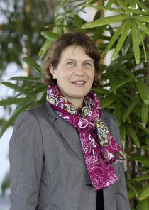 Claudia Lioumbas, Avery Zweckform