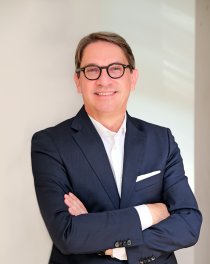 Dirk Henniges, Geschäftsführer der Compass Gruppe