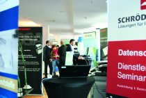 Schröder Systeme setzt auf ein hohes Maß an Individualität. Dazu gehören insbesondere regelmäßige Netzwerkveranstaltungen.