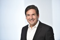 ELO CEO Karl Heinz Mosbach