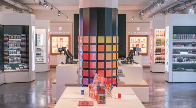 Erst kürzlich eröffnete Faber-Castell das neue Besucherzentrum und den neuen 200 Quadratmeter großen Flagship-Store.