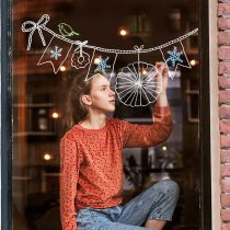 Edding startet am 21. November 2022 die Fenstermalwochen. Gemeinsam soll das längste Fensterbild der Welt entstehen.
