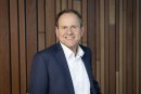 Frank Duijst, CEO von EK Retail: EK Retail spendet zum Jubiläum über 100.000 Euro an EU CAN KIDS, einem Bündnis führender europäischer Kinderkrebszentren zur Unterstützung kranker Kinder.
