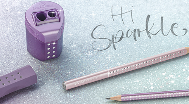 Es funkelt auf dem Schreibtisch - mit den Unterrichtsbegleitern der Sparkle Edition in glitzerndem Design.
