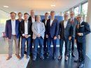 Dr. Jochen Ihring (Dauphin), Philipp Müller (VS), Thomas Schmeer (Viasit), Hartmut Hagemann (König + Neurath), Daniel Kittner (Sedus), Hendrik Hund (Hund Möbelwerke), Helmut Link (Interstuhl), Maik Hänel (Haworth), Anton Flechtner (Vario), T. Jünger (IBA)