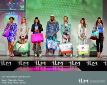 Das Event-Center wartet täglich mit den Fashion Shows One & Two auf, die jeweils durch zwei unterschiedliche Trendthemen geprägt sind.