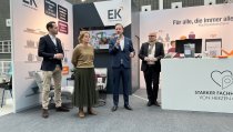 EK am neuen Standort (v.l.): Thomas Rahenkamp (EK Home, Head of Sales Multi-branch), Philipp Ferger (Bereichsleiter Consumer Goods Fair), Susanne Heiduczek (EK Home, Head of Category Management & Wholesale) und Jochen Pohle (EK Vorstand, CRO)