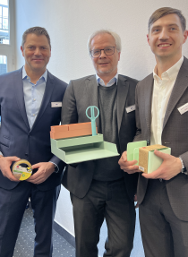 Vorstellung der neuen Vertriebskooperation mit Deli vor Handelspartnern und Presse auf der Ambiente in Frankfurt. Maul präsentierte die strategische Neuausrichtung und die erweiterten Strukturen für den europäischen Markt.