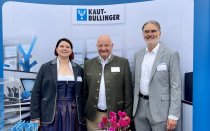 Kaut-Bullinger Kundentag 2023 (v.l.): Daniela Bauer (Bereichsleiterin der Finanzbuchhaltung), Robert Brech, Geschäftsführer von Kaut-Bullinger und Rudolf Egerer (Mehrheitsgesellschafter) 