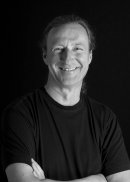 Jens Hübner führt durch das neue Online-Kreativseminar Art & Graphic.