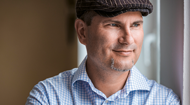 Markus Väth: „New Work ist mehr als nur eine Veränderung des physischen Arbeitsplatzes; es ist eine Transformation der Unternehmenskultur, die auf menschliches Miteinander, Beteiligung und Potenzialentfaltung abzielt.“