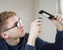 Maul setzt mit austauschbaren Lichtquellen ein Zeichen für mehr Nachhaltigkeit im Büroalltag und erfüllt damit gleichzeitig verschärfte Mindestanforderungen.