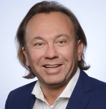 Michael Greis wechselt zum 16. März 2020 zum Athesia Kalenderverlag.