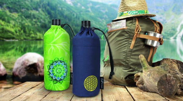 Bei Emil wird eine Trinkflasche aus Glas durch ein patentiertes System aus Thermobecher und Flaschenbeutel wirkungsvoll vor Bruch geschützt.   