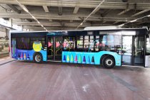 Schneider Schreibgeräte unterwegs mit dem Bus.