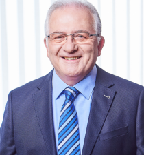 Wolfgang Möbus, InterES-Geschäftsführer, geht Ende Juni in den Ruhestand. Für einen nahtlosen Übergang ist bereits gesorgt: Michael Cordes von der EK/servicegroup ist seit 1. Januar 2022 InterES-Geschäftsführer.