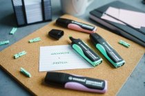 Der „Stabilo Green Boss Pastel“ aus 83 Prozent recyceltem Kunststoff kombiniert Trend mit Nachhaltigkeit und ist die perfekte Wahl für alle stil- und umweltbewussten Kunden.