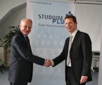 Dr. Dieter Lorenz und David Wiechmann