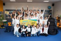 Den Sonderpreis für die beste Nachhaltigkeits-Maßnahme an der eigenen Schule gewinnt die Klasse 3a der Grundschule in Niederndodeleben nahe Magdeburg.